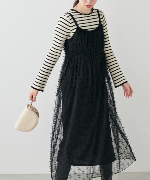 natural couture(ナチュラルクチュール)の「リボンチュールキャミワンピース(ワンピース・レディース・グレー/オフホワイト/ブラック・FREE)」の21枚目の写真
