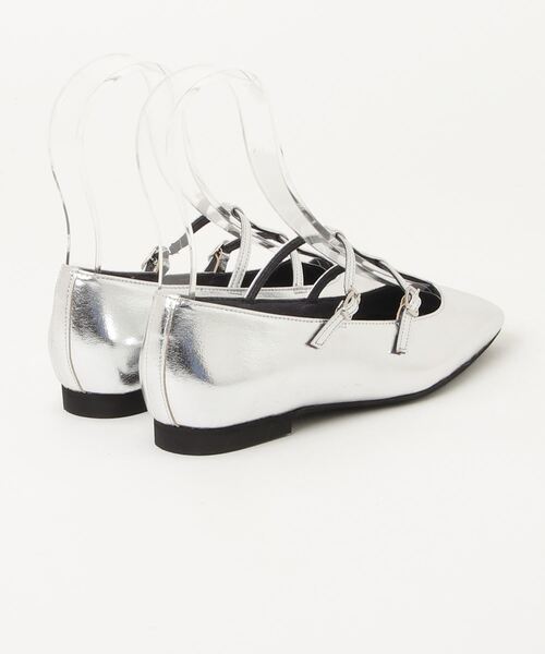 artemis by DIANA（アルテミスバイダイアナ）の「【片足150g】軽量　ダブルストラップメリージェーン（パンプス・レディース・シルバー/ブラック/ゴールド・22.5cm/23.0cm/23.5cm/24.0cm/24.5cm/25.0cm/22.0cm）」の10枚目の写真