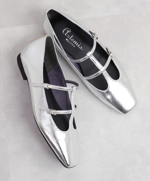 artemis by DIANA（アルテミスバイダイアナ）の「【片足150g】軽量　ダブルストラップメリージェーン（パンプス・レディース・シルバー/ブラック/ゴールド・22.5cm/23.0cm/23.5cm/24.0cm/24.5cm/25.0cm/22.0cm）」の15枚目の写真