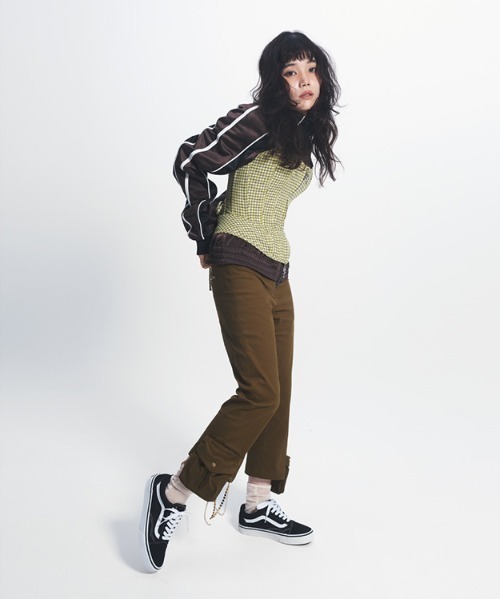 VANS（バンズ）の「VANS ヴァンズ OLD SKOOL オールドスクール VN-0D3HY28 BLACK（スニーカー・メンズ・ブラック・9h/6h/7h/9/11/8h/12/7/8/10h/10/4h/6/5/5h/4/13/11h）」の4枚目の写真