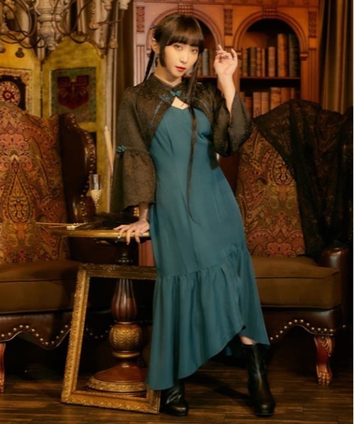 axes femme POETIQUE(アクシーズファムポエティック)の「ロータス刺繍チャイナワンピース(ワンピース・レディース・ブラック/ブルーグリーン/ワイン・MEDIUM)」の2枚目の写真