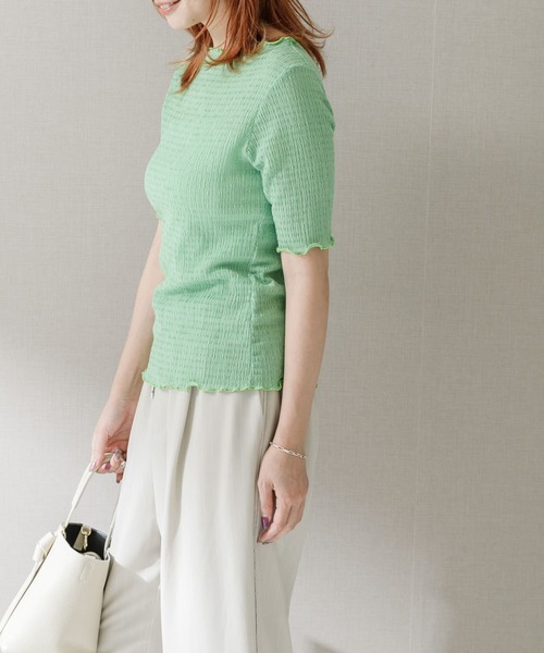 URBAN RESEARCH ROSSO WOMEN(アーバンリサーチ ロッソ)の「シアー楊柳ボートネックプルオーバー(Tシャツ/カットソー・レディース・ホワイト/グリーン/ネイビー・FREE)」の16枚目の写真