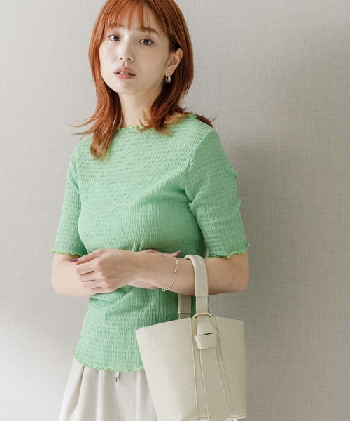 URBAN RESEARCH ROSSO WOMEN(アーバンリサーチ ロッソ)の「シアー楊柳ボートネックプルオーバー(Tシャツ/カットソー・レディース・ホワイト/グリーン/ネイビー・FREE)」の18枚目の写真