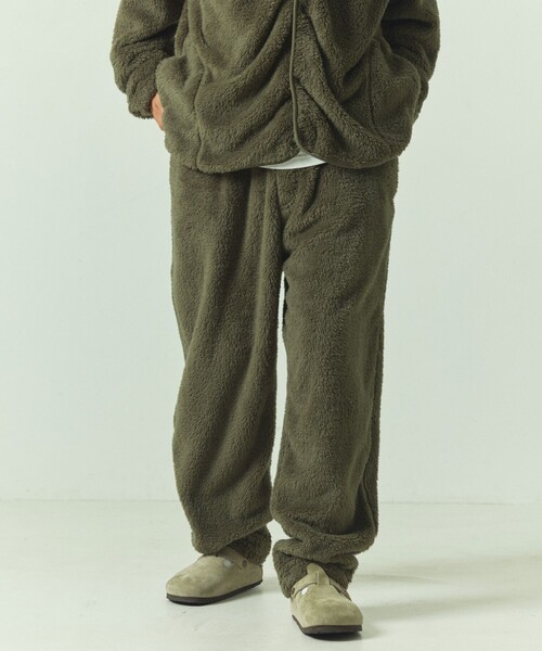 FREAK'S STORE（フリークスストア）の「限定展開 リラックスフィット フリースセットアップ/ノーカラージャケット×イージーパンツ/カーディガン（ノーカラージャケット・メンズ・ベージュ/オリーブ/ブラック・MEDIUM/SMALL/LARGE）」の12枚目の写真