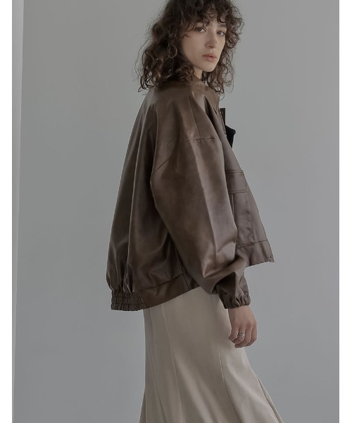 Re:EDIT（リエディ）の「[2025AW COLLECTION][低身長サイズ有]フェイクレザージップブルゾン（ブルゾン・レディース・ブラウン/ブラック・MEDIUM/LARGE/SHORT）」の18枚目の写真