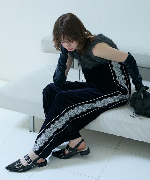 forksy.（フォルクシー）の「【forksy.】サイドレースラインベロアキャミサロペット（サロペット/オーバーオール・レディース・ボルドー/ネイビー/ブラック・FREE）」の13枚目の写真