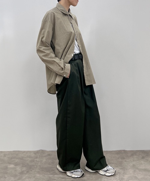 HEILIS(ヘイリス)の「【original】【サイズ展開あり】3タックツイルワイドスラックスパンツ / トラウザーズ 低身長 高身長 サイズ展開 チノパンツ ストレート センタープレス タックパンツノームコア シティガール 春服 夏服 秋服 冬服 スラックス オフィスカジュアル(スラックス・レディース・ブラウン/ブラック/カーキ・XL/XS/S/M/L)」の9枚目の写真