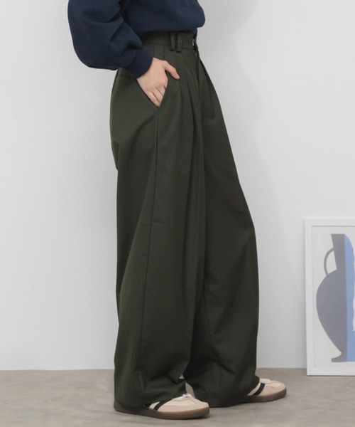 HEILIS(ヘイリス)の「【original】【サイズ展開あり】3タックツイルワイドスラックスパンツ / トラウザーズ 低身長 高身長 サイズ展開 チノパンツ ストレート センタープレス タックパンツノームコア シティガール 春服 夏服 秋服 冬服 スラックス オフィスカジュアル(スラックス・レディース・ブラウン/ブラック/カーキ・XL/XS/S/M/L)」の6枚目の写真