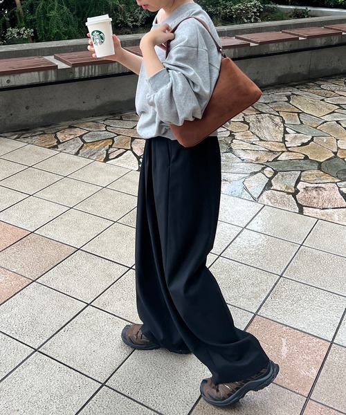 HEILIS(ヘイリス)の「【original】【サイズ展開あり】3タックツイルワイドスラックスパンツ / トラウザーズ 低身長 高身長 サイズ展開 チノパンツ ストレート センタープレス タックパンツノームコア シティガール 春服 夏服 秋服 冬服 スラックス オフィスカジュアル(スラックス・レディース・ブラウン/ブラック/カーキ・XL/XS/S/M/L)」の10枚目の写真