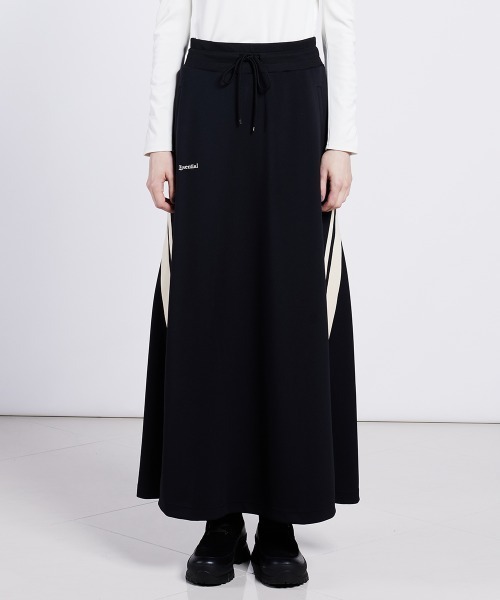 DOUBLE STANDARD CLOTHING（ダブルスタンダードクロージング）の「アクアスーティングトラックスカート（スカート・レディース・バーガンディー/ブラック・38/36）」の2枚目の写真