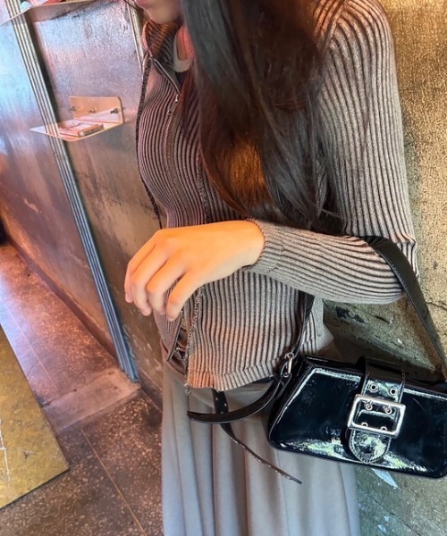 ipugo(イプゴ)の「ipugo/イプゴ ニットフードパーカー 冬服(ニット/セーター・レディース・ブラウン/チャコール・FREE)」の20枚目の写真