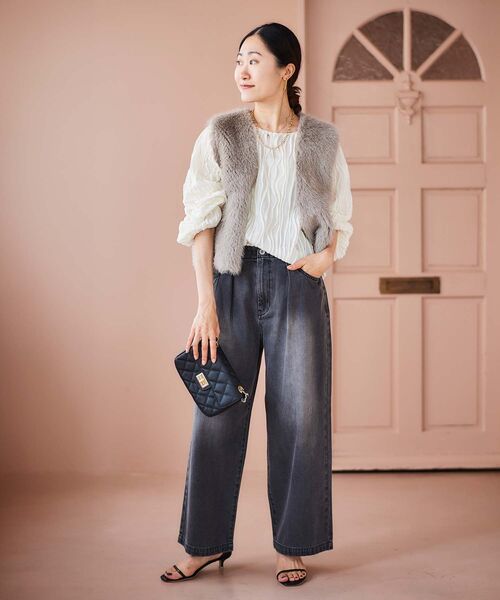 le.coeur blanc（ルクールブラン）の「ウェーブデザインカットソー（Tシャツ/カットソー・レディース・ブラック/オフホワイト・38）」の4枚目の写真