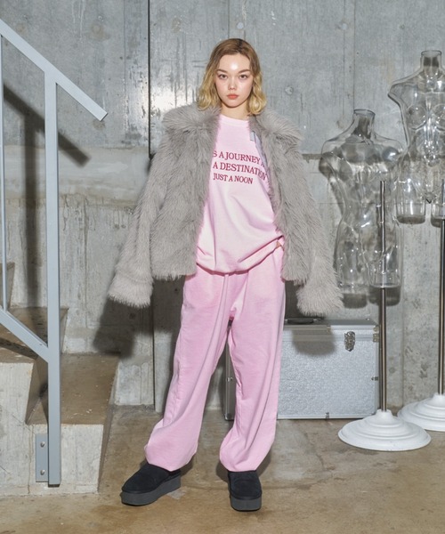 JUST A NOON（ジャストアヌーン）の「ロゴ刺繍クルーネックセットアップ（スウェット・レディース・ピンク/グレー/ブラック・FREE）」の12枚目の写真