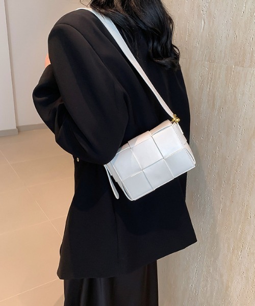 PEARLY GATES メッシュミニショルダー　編み込み　スクエア セール】メッシュ編みミニショルダーバッグ（ショルダーバッグ