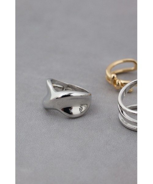 AZUL by moussy（アズールバイマウジー）の「マルチ3連リングセット（リング・レディース・その他2/マルチ・FREE）」の4枚目の写真