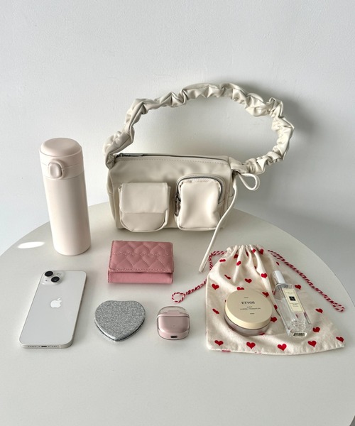 セール】ダブルポケットシャーリングリボンバッグ（ショルダーバッグ