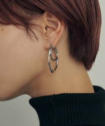 ダブル サークル ピアス