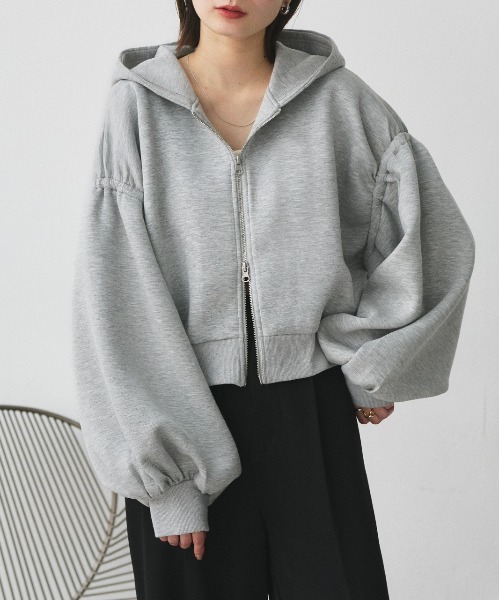ad thie(アドティエ)の「バルーンスリーブ ポンチ ジップパーカー(パーカー・レディース・杢グレー/ブラック・LARGE/MEDIUM)」の16枚目の写真