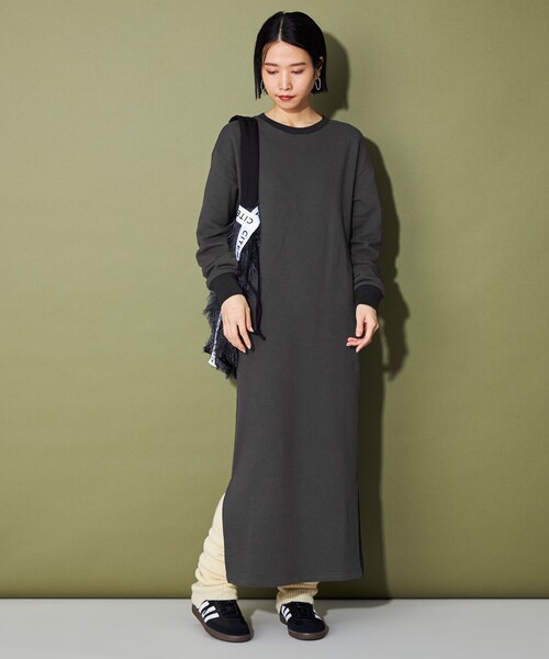 CITEN（シテン）の「＜CITEN＞リンガースウェットワンピース（ワンピース・レディース・ベージュ/ダークグレー・FREE）」の6枚目の写真