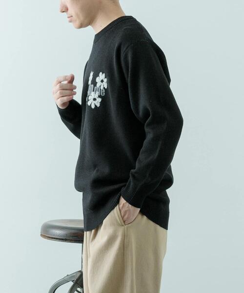 ITEMS URBANRESEARCH(アイテムズ アーバンリサーチ)の「ループJQDニット LEAD ME(ニット/セーター・メンズ・ネイビー/アイボリー/ブラック・MEDIUM/LARGE)」の8枚目の写真