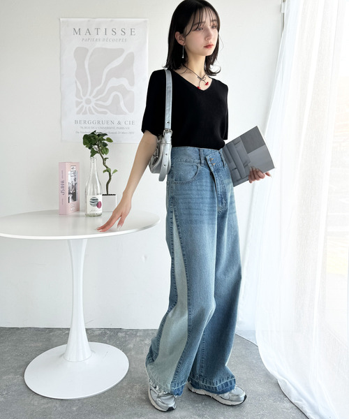 classicalelf(クラシカルエルフ)の「晩夏から秋まで使える♪華奢見え上品トップス☆Vネックハーフスリーブリブニット(Tシャツ/カットソー・レディース・イエロー/チャコール/オフホワイト/ブラウン/グレイッシュベージュ/ブラック・X-LARGE/SMALL/MEDIUM/LARGE)」の21枚目の写真