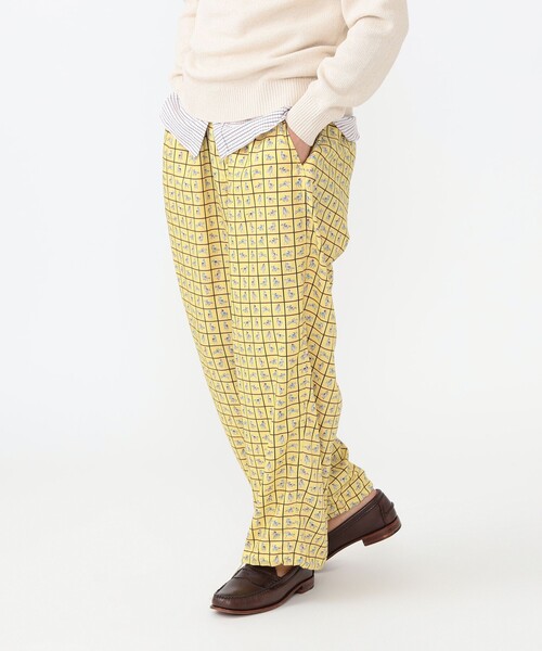 BEAMS PLUS（ビームスプラス）の「タッターソール ミリタリー イージー パンツ（その他パンツ・メンズ・ネイビー/イエロー・L/M/S/XL）」の4枚目の写真