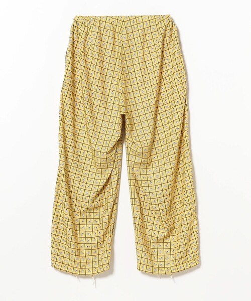 BEAMS PLUS（ビームスプラス）の「タッターソール ミリタリー イージー パンツ（その他パンツ・メンズ・ネイビー/イエロー・L/M/S/XL）」の16枚目の写真