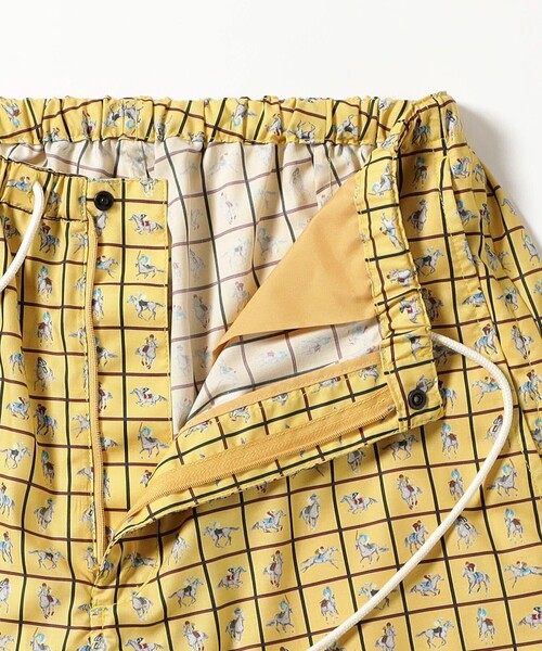 BEAMS PLUS（ビームスプラス）の「タッターソール ミリタリー イージー パンツ（その他パンツ・メンズ・ネイビー/イエロー・L/M/S/XL）」の17枚目の写真