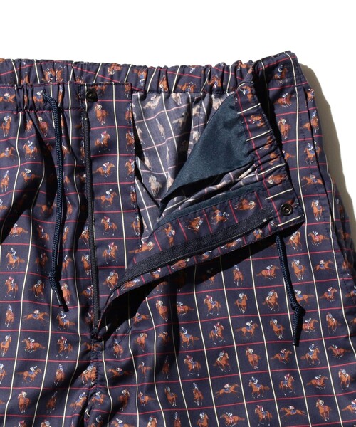 BEAMS PLUS（ビームスプラス）の「タッターソール ミリタリー イージー パンツ（その他パンツ・メンズ・ネイビー/イエロー・L/M/S/XL）」の21枚目の写真