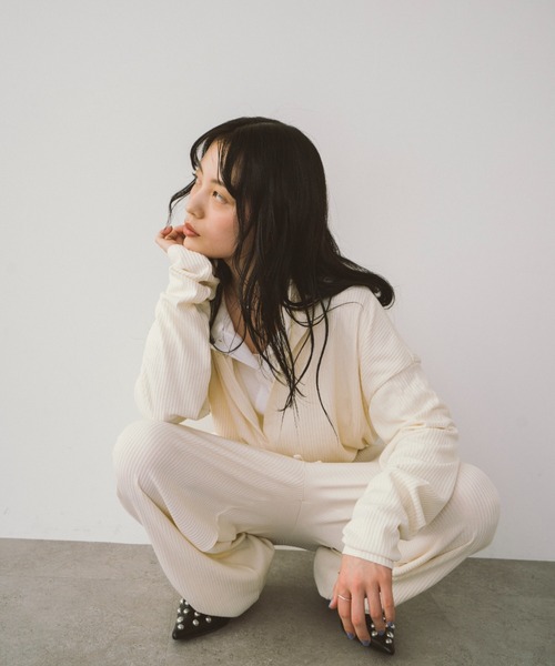 HANNE(アン)の「リブヘンリーロンパース(サロペット/オーバーオール・レディース・アイボリー/ブラック/ベージュ・SMALL/MEDIUM)」の18枚目の写真