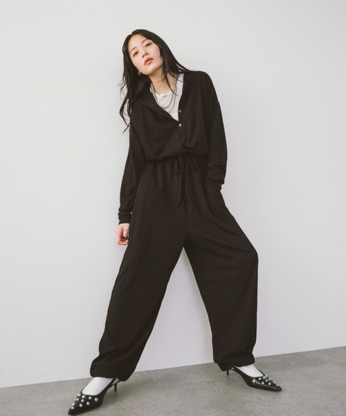 HANNE(アン)の「リブヘンリーロンパース(サロペット/オーバーオール・レディース・アイボリー/ブラック/ベージュ・SMALL/MEDIUM)」の9枚目の写真