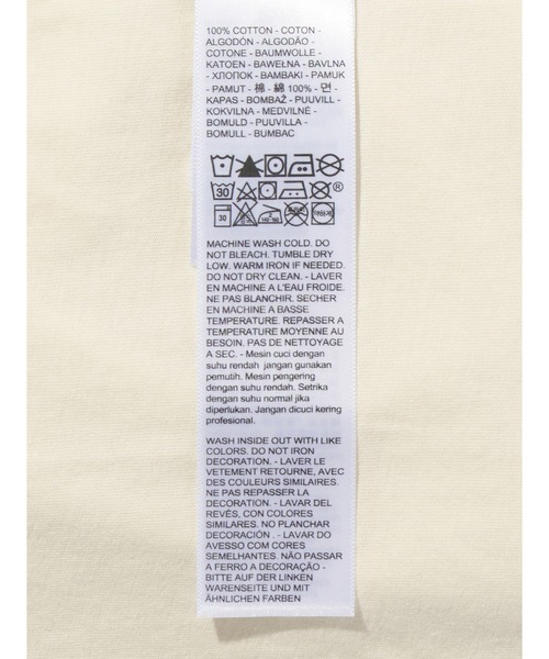 Levi's(リーバイス)の「Levi's/リーバイス グラフィック Tシャツ(Tシャツ/カットソー・レディース・ホワイト・M/S/XS)」の8枚目の写真