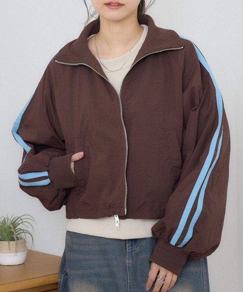 RETRO GIRL（レトロガール）の「ショートトラックJK（その他アウター・レディース・ブラウン/ナチュラル/ブルー・FREE）」の2枚目の写真