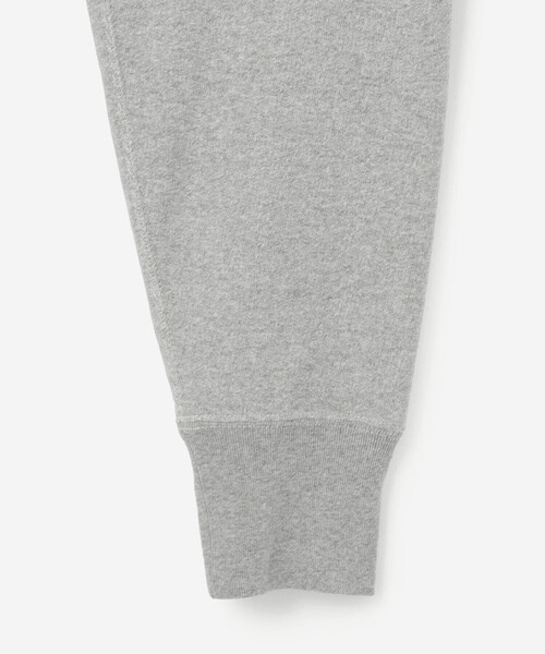 FilMelange(フィルメランジェ)の「FilMelange |〈別注〉カレッジ スウェット MEN(スウェット・メンズ・グレー/ライトグレー・5/4)」の6枚目の写真