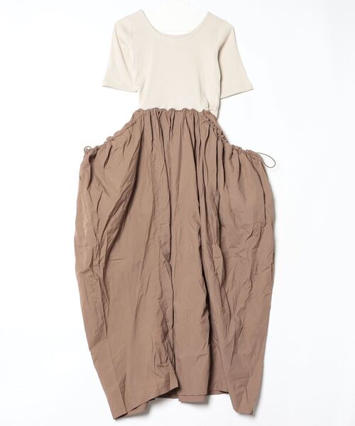 ROSE BUD(ローズバッド)の「DOCKING DRESS(ワンピース・レディース・ブラック/ベージュ・ONE SIZE)」の9枚目の写真