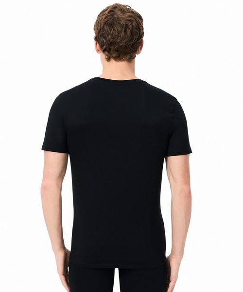 LACOSTE(ラコステ)の「3枚セット スリムフィット エッセンシャル ラウンジVネック半袖Tシャツ / 3パックTシャツ(Tシャツ/カットソー・メンズ・ホワイト/ブラック・L/M/S/XL)」の10枚目の写真