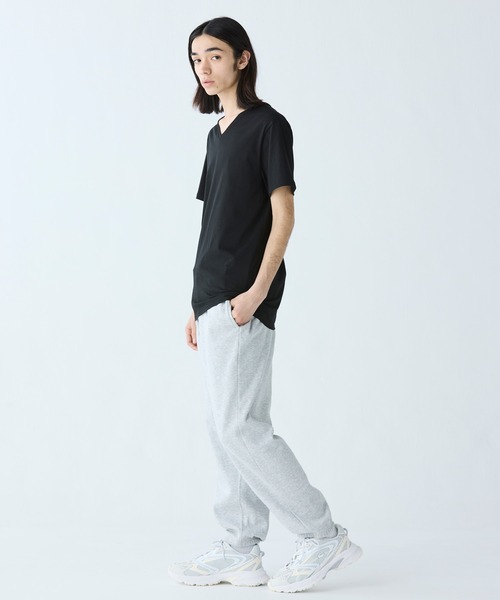 LACOSTE(ラコステ)の「3枚セット スリムフィット エッセンシャル ラウンジVネック半袖Tシャツ / 3パックTシャツ(Tシャツ/カットソー・メンズ・ホワイト/ブラック・L/M/S/XL)」の15枚目の写真