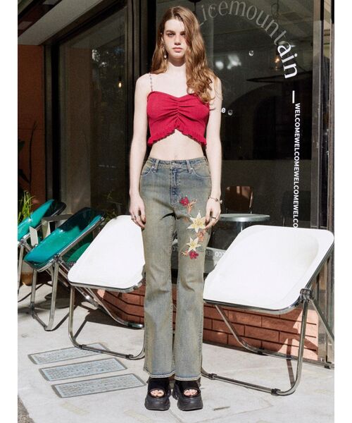 EVRIS（エヴリス）の「Embroideryフレアデニムパンツ（デニムパンツ・レディース・インディゴブルー/ライトブルー・MEDIUM/SMALL）」の14枚目の写真