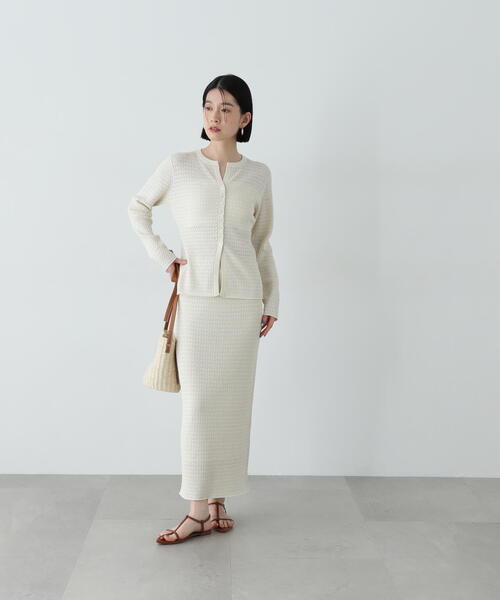 N.（N. Natural Beauty Basic）（エヌエヌナチュラルビューティーベーシック）の「柄編みニットセットアップ（セットアップ・レディース・ブラック/カーキ/オフホワイト・MEDIUM）」の9枚目の写真