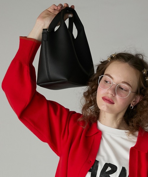 BONLECILL Marche(ボンルシールマルシェ)の「【BONLECILL Marche】《ポーチ付き》2wayソフトマルシェハンドバッグ/ショルダーバッグ(ハンドバッグ・レディース・ブラック/キャメル・FREE)」の13枚目の写真