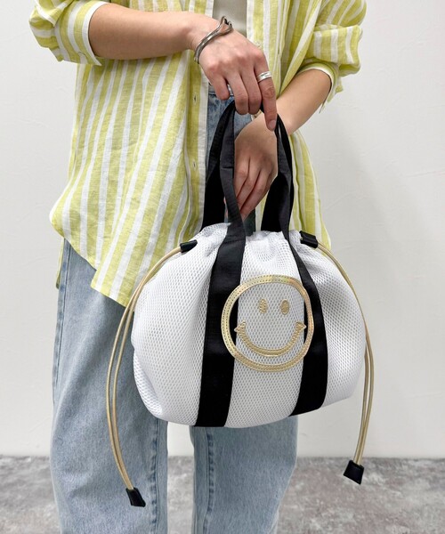 fredy emue（フレディエミュ）の「SMILEYメッシュ巾着トートバッグ（トートバッグ・レディース・ブラック/オフホワイト・FREE）」の14枚目の写真