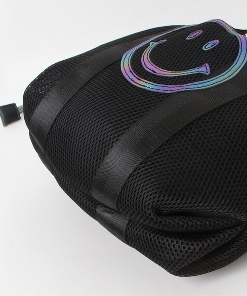 fredy emue（フレディエミュ）の「SMILEYメッシュ巾着トートバッグ（トートバッグ・レディース・ブラック/オフホワイト・FREE）」の3枚目の写真