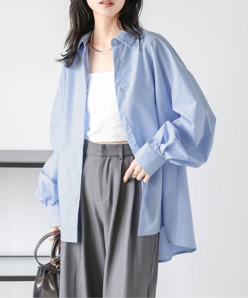 La-gemme(ラジェム)の「オーバーサイズ レギュラーカラーシャツ(シャツ/ブラウス・レディース・ホワイト/ブラック/ブルー・フリー)」の3枚目の写真