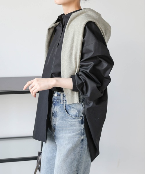 La-gemme(ラジェム)の「オーバーサイズ レギュラーカラーシャツ(シャツ/ブラウス・レディース・ホワイト/ブラック/ブルー・フリー)」の10枚目の写真