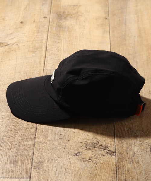 UNIVERSAL OVERALL（ユニバーサルオーバーオール）の「【UNIVERSAL OVERALL/ユニバーサルオーバーオール】SHADAN サンシェード付き 2WAYアクティブライトキャップ（キャップ・メンズ・チャコール/ブラック/カーキ/ベージュ・FREE）」の17枚目の写真