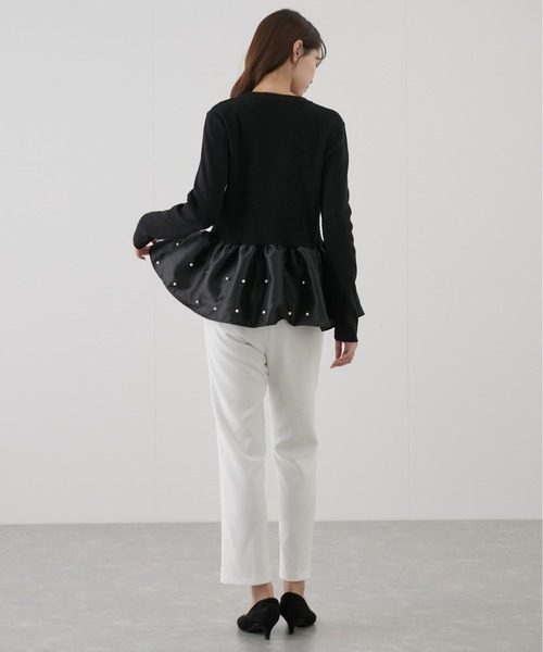 Jayro(ジャイロ)の「裾切替フリルプルオーバー(Tシャツ/カットソー・レディース・オフホワイト/ブラック・M)」の9枚目の写真