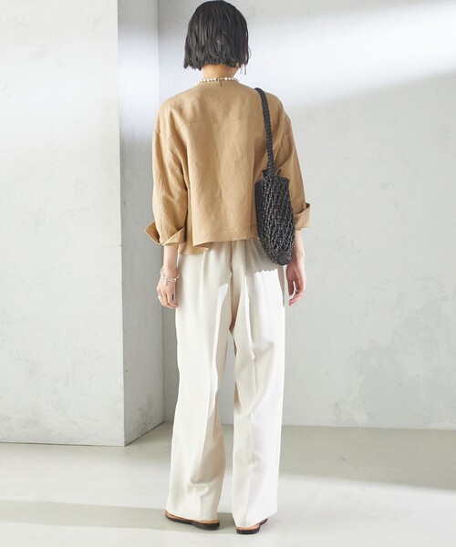 SHIPS（シップス）の「SHIPS Primary Navy Label:麻 レーヨン ノーカラー 羽織（シャツ/ブラウス・レディース・ベージュ/ネイビー/ライトブルー・36/38）」の6枚目の写真