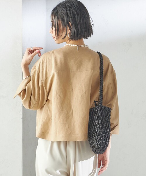 SHIPS（シップス）の「SHIPS Primary Navy Label:麻 レーヨン ノーカラー 羽織（シャツ/ブラウス・レディース・ベージュ/ネイビー/ライトブルー・36/38）」の13枚目の写真