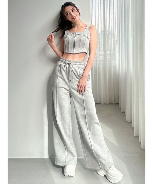 RESEXXY（リゼクシー）の「スウェットワイドパンツ【セットアップ着用可能】（スウェットパンツ・レディース・ブラック/チャコールグレー/ライトグレー・FREE）」の18枚目の写真