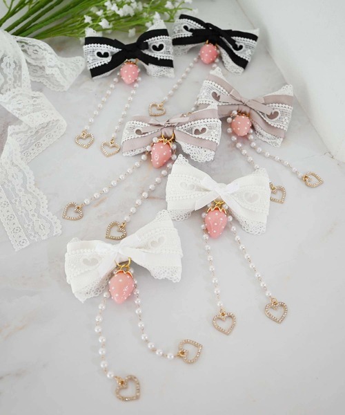 MA*RS（アメーバーマーズ）の「いちご×ハートレースりぼん2個SET（バレッタ/ヘアクリップ・レディース・ホワイト/ブラック×ホワイト/ピンク系その他・FREE）」の13枚目の写真